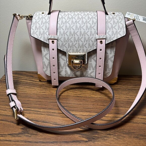 NWT New Michael Kors Manhattan Medium Leather and Logo Satchel - Picture 1 of 6